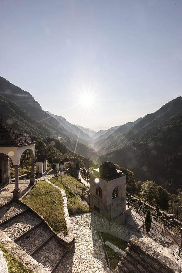 Palazzo Gamboni Swiss Historic Hotel Comologno Dış mekan fotoğraf